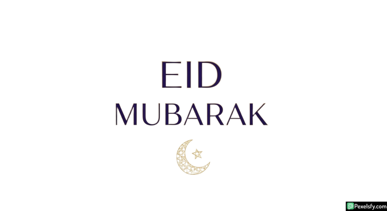 Eid Mubarak greeting with crescent moon isolated on transparent background (8)