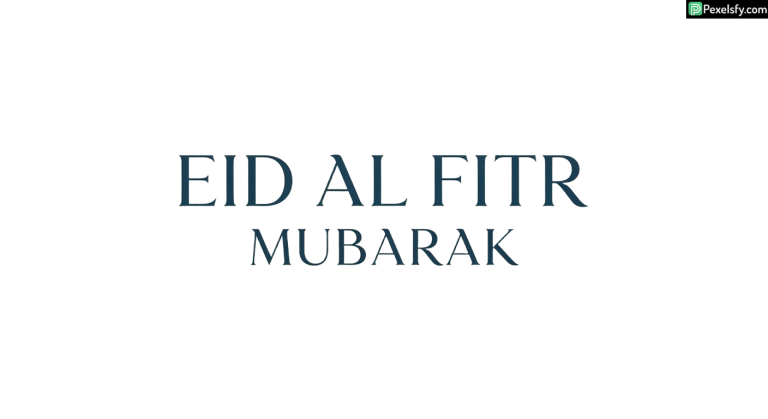 Eid al Fitr greeting calligraphy isolated on transparent background (2)
